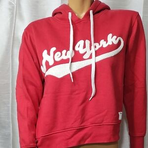 H&M Red and White‎ V-Neck Sweater Size S